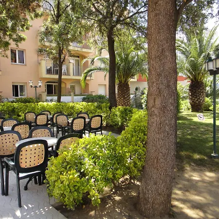 Bertur Gran Reserva Comte Empuries Apartment Empuriabrava